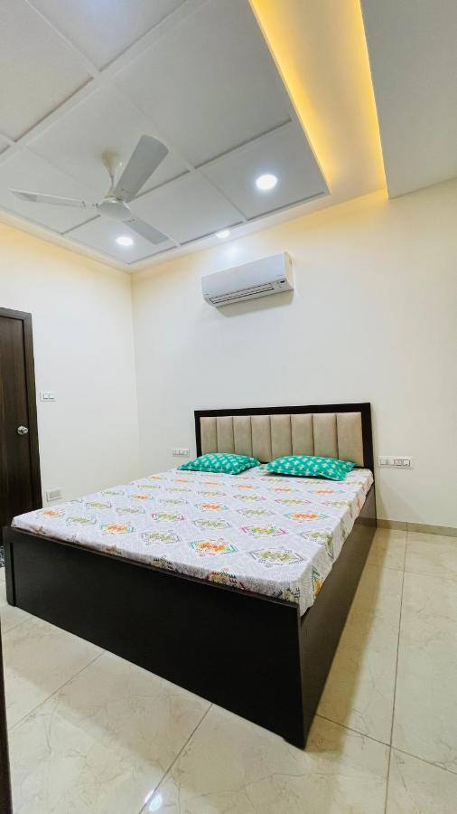 Luxurious 3 Bhk Villa In Bhuj - Shivani Homestay Εξωτερικό φωτογραφία